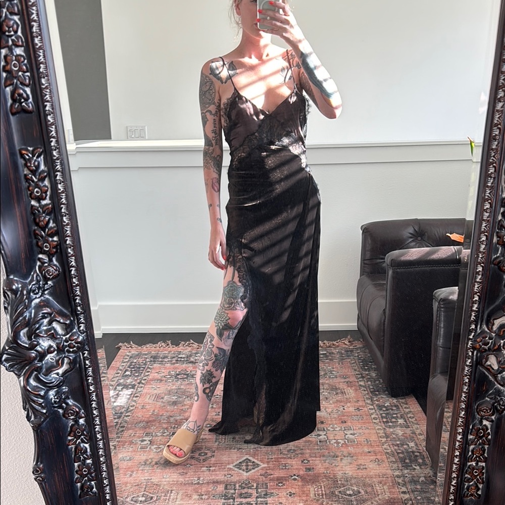Jen Ceballos x Mango maxi